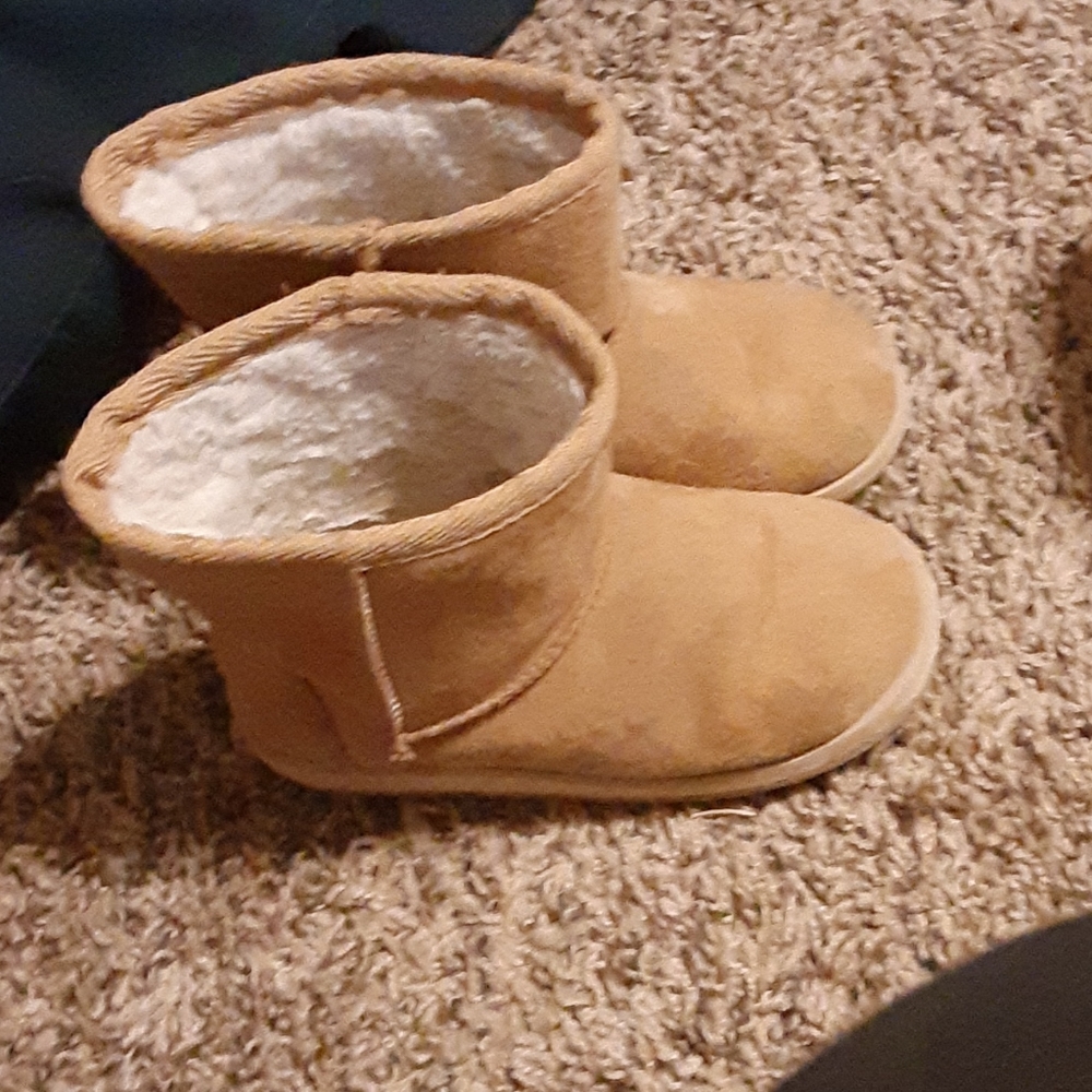 Winter boots
